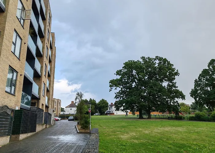 Sudbury Hill Stay