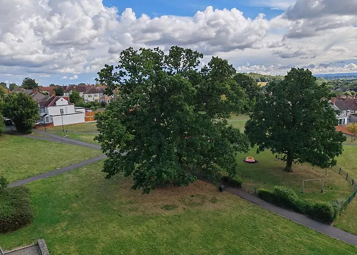 Sudbury Hill Stay