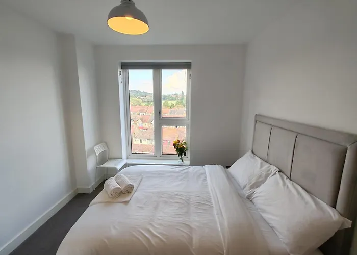 Sudbury Hill Stay