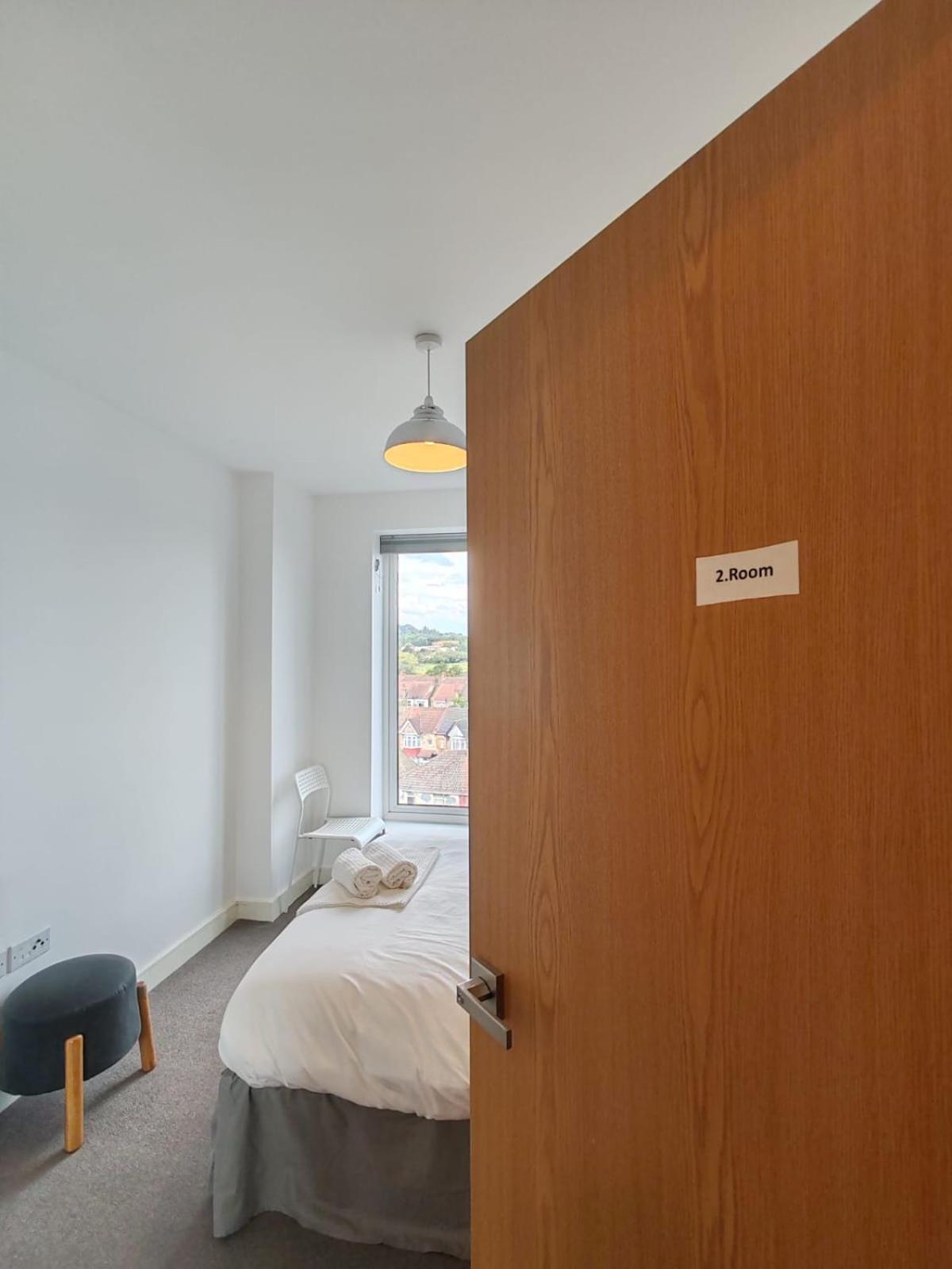 Sudbury Hill Homestay *